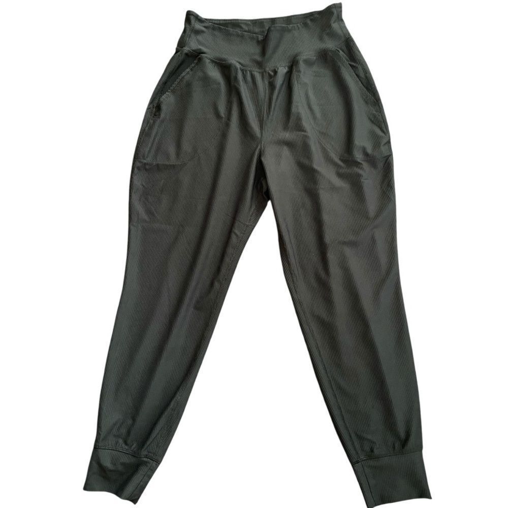 Old Navy Powersoft Black High-Rise Joggers. Size Large